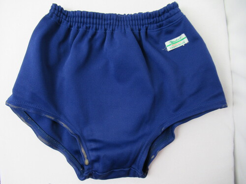 [�s��] 8842�@100�@�u���} �Ԃ�� �o���[�{�[���E�F�A Yacht �k�� �n