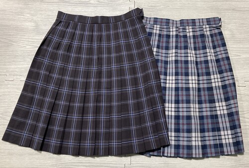 ���{ 2-110���l����w����Benetton�@�`�F�b�N�̃X�J�[�g2���Z�b�g