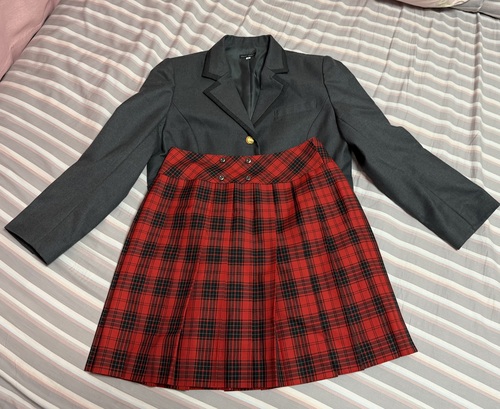 �k�C�� �k�C���|�p���Z �u���U�[���X�J�[�g