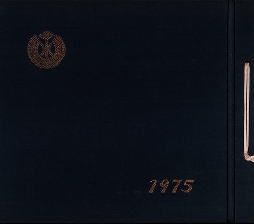 �É��� 1975�N�@�ĒÎs�����쏬�w�Z�@���ƃA���o�� ���A�� �984�