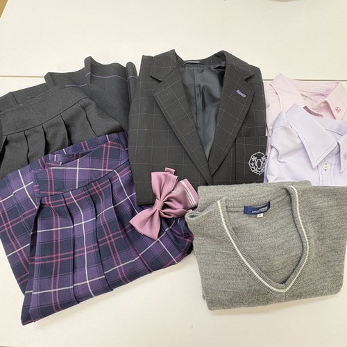 ���{ ���� ��^�����w�Z ���q���� �㉺�Z�b�g [022104]