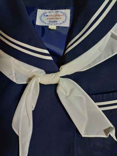  �s���Z�@�~�Z�[���[���@�P�i�i�X�J�[�t�t���j