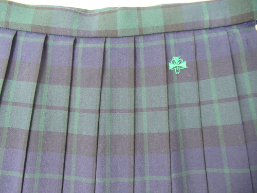 [�s��] 8929�@350�@�ăX�J�[�g KANKO �΁{���{�� �`�F�b�N��