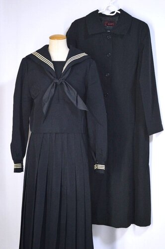  ���É����� �O���k�����w�Z ���}�[�N���Z�[���[�~�� �����O�W���P�b�g��T5845