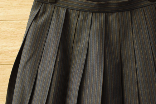  c�����i �傫��W69L47��NIKKE�j�b�P���q�w������ �X�g���C�v�� �ăX�J�[�g���O���[ �s��