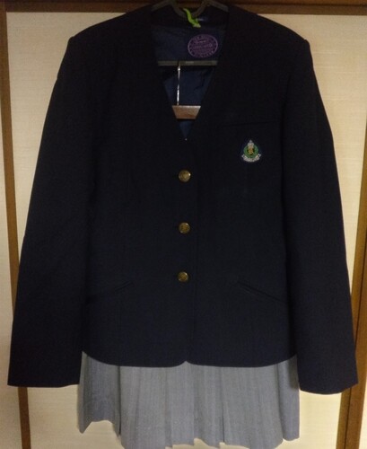 ���{ ���{�@�@���ꉮ���w�@�@�~��