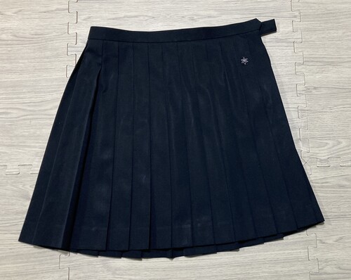 [�s��] 3-1�������n24�{�ԃq�_�̉ăX�J�[�g�@�E�G�X�g78�`84�����y����T�C�Y�z