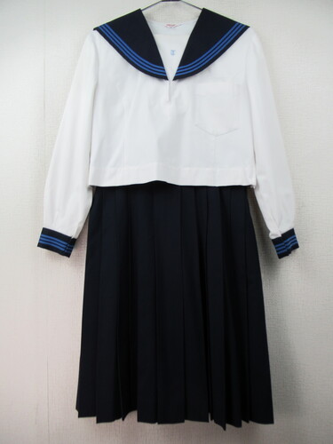 �F�{�� 9048�@740�@�傫�ȃT�C�Y�I���ō��Z ���ԃZ�[���[�㉺�Z�b�g ����