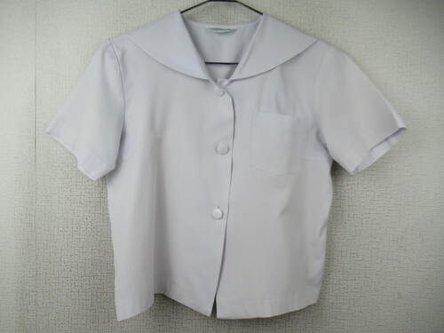 [�s��] 9160�@200�@�ăZ�[���[�㒅 CAMPUSULIFE �O�{�^��