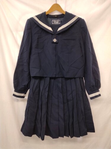 ��ʌ� �yK3328�z�ӂ��ݖ�s���Ԃ̖ؒ��w�Z�@�����㉺