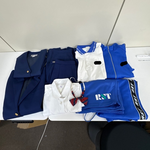 ��ʌ� ��ʌ����a�����ۍ����w�Z ���q���� �㉺�Z�b�g �̑����L�� [030603]