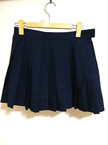  �s�s���t�~�j�~�v���[�c�X�J�[�g