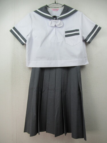 �F�{�� 9232�@690�@�傫�ȃT�C�Y�I�ăZ�[���[�㉺�Z�b�g MITSUTA �O���[�� �����{���t