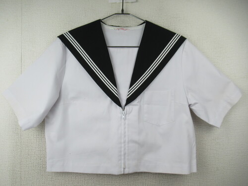 [�s��] 9320�@240�@�傫�ȃT�C�Y�I�ăZ�[���[�㒅 KANKO ���� �O�W�b�p�[