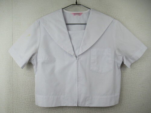 [�s��] 9332�@200�@�ăZ�[���[�㒅 MITSUTA �O�W�b�p�[