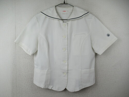 ���ꌧ 9341�@240�@�v���ْ��w �ăZ�[���[�㒅 �O�{�^��