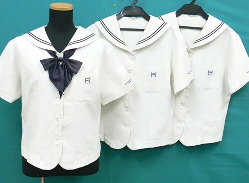 ��ʌ� #1698�@�s�H���w�����Z�tolive des olive �����u���E�X3���ƃ��{��1�@�T�C�YL