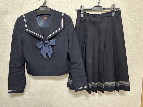 �k�C�� ���ِ����Z ���s�����E�W���[�W�E���j�t�H�[���E������16�_�Z�b�g