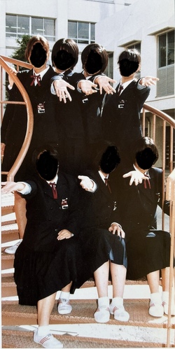 ���Ɍ� 1998�N �ɒO�s�� �r�q���w�Z ���ƃA���o�� ���A�� ���ƋL�O