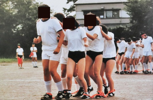  1986�N ��ʌ� �^��s�� �^�쐼���w�Z ���ƃA���o��