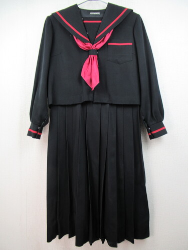 �������� 9386�@1260�@����ꒆ�w �~�Z�[���[�㒅���W�����X�J ���J�V�h�X �ԃX�J�[�t�t