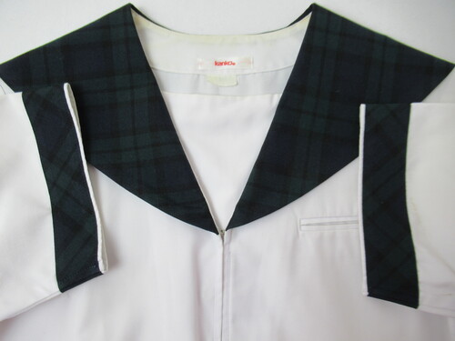 [�s��] 9513�@220�@�ăZ�[���[�㒅 kanko �`�F�b�N��