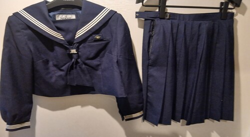 ��t�� ���s�����t���w�Z�Z�[���[���X�J�[�g