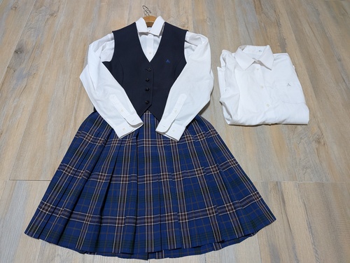 ���R�� ���R�������R�����w�Z ���q�����㉺�Z�b�g