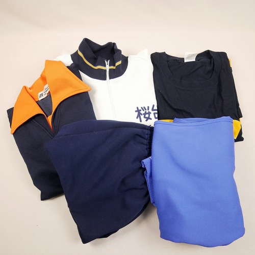 [�s��] 0842�@�݌ɏ����@���y����5�_�Z�b�g�@�W���[�W�@�̑����@���w�@���Z