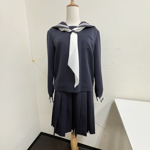 ���쌧 �{��s���n�⒆�w�Z �Z�[���[�� �㉺�Z�b�g �傫�߃T�C�Y  [032802]