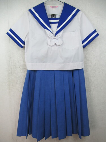 �F�{�� 9742�@660�@�傫�ȃT�C�Y�I�ăZ�[���[�㉺�Z�b�g MITSUTA �� �����{���t