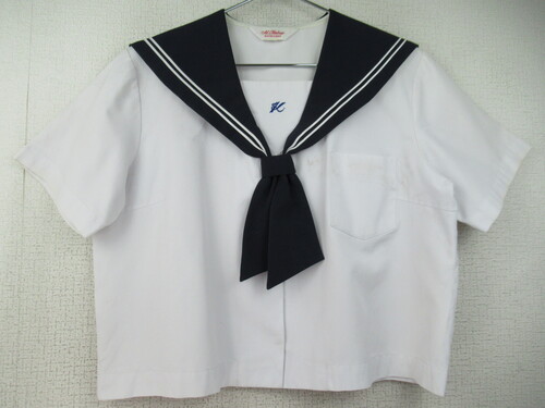 [�s��] 9823�@250�@�傫�ȃT�C�Y�I�ăZ�[���[�㒅 M�ETombow ���� �O�z�b�N