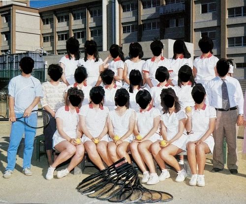 �O�d�� 1987�N �O�d���� �v�������w�Z ���ƃA���o��