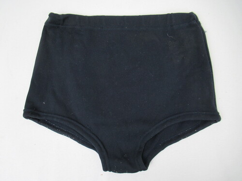 [�s��] 9873�@90�@�u���} �Ԃ�� �o���[�{�[���E�F�A �l��