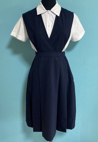 ���{ 4-2�����M���@���^���ăW�����p�[�X�J�[�g�@�T�C�Y5