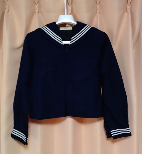 �����s ����Ȓ��w���Z�̍��Z�̃Z�[���[���㉺�Z�b�g��