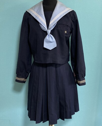 ���{ 4-40�����F�݃J�o�[��3�{���C���̓~�Z�[���[�@�l�N�^�C�t