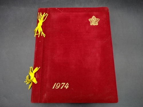  1974�N�@�R���p�a�����w�Z�@���ƋL�O�ʐ^���@���ƃA���o���@���A���@���q�����@�R����