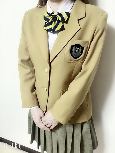 �O�d�� �O�d�������c�w�����Z�~���Z�b�g��₩�ȃL�������u���U�[