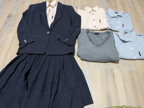 ���R�� ���R�������ȑ�t�������w�Z ���q �������Z�b�g