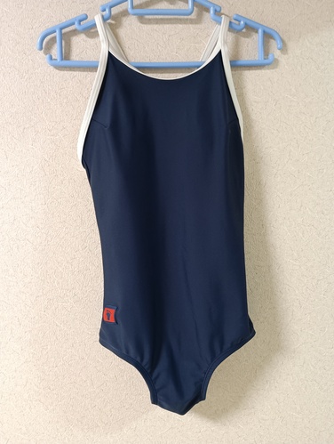 ������ ���w���q�@���E�X�N�[������[003130]