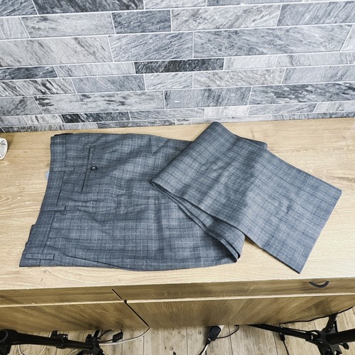 ���{ �y���i�z���{��3�ʂ̐i�w�Z�@���{���@�V�������Z�@�j�q�@�ĕ��@�ăY�{���@W76