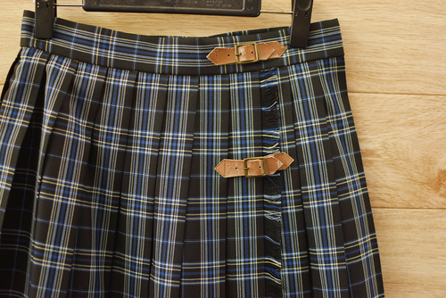  c�����i��ISETAN�ɐ��O ���q�w������ �l�C�`�F�b�N�� �x���g�t���~�X�J�[�g9�������E�Ȃ� �s��