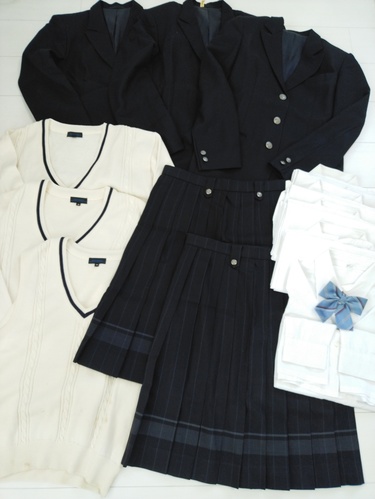 ���R��  ���R�����^�덂�Z �~���� �u���U�[ �܂Ƃߔ��胊�{���t�� �傫���T�C�Y���� W69