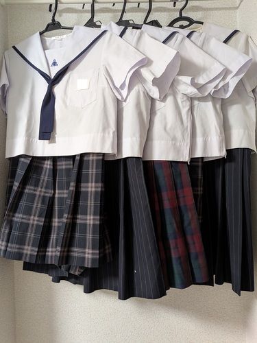 ������ �ăX�J�[�g�@�Z�[���[���@�܂Ƃߔ���@5���@�B