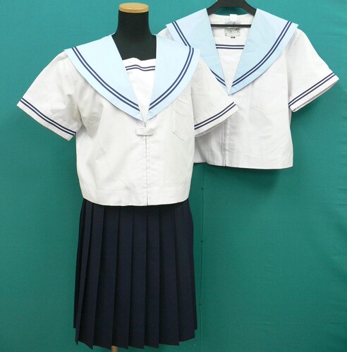 [�s��] #1953�@���F�G����2�{���C���̉ăZ�[���[2���@�O�J���@�T�C�Y165�y�傫�ȃT�C�Y�z