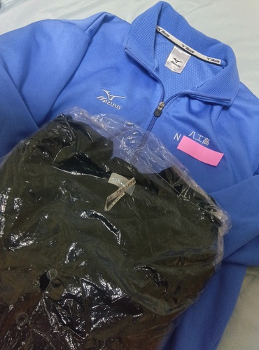 �X�� �X�����ˍH�ƍ��Z �̑����g�b�v�X �����J�[�f�B�K��