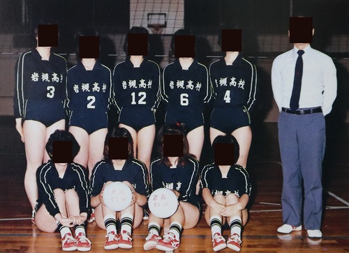  ��ʌ�����΍����w�Z 1985�N ���ƃA���o��