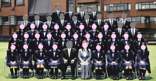 ���{ ���w�|�����w�Z 2014�N ���ƃA���o��