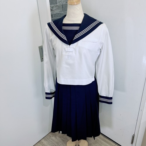 ���{ �y���i�z������w�Z�@������Z�@�ăZ�[���[�Z�b�g�@9R�@W63-�k60�@ELLE
